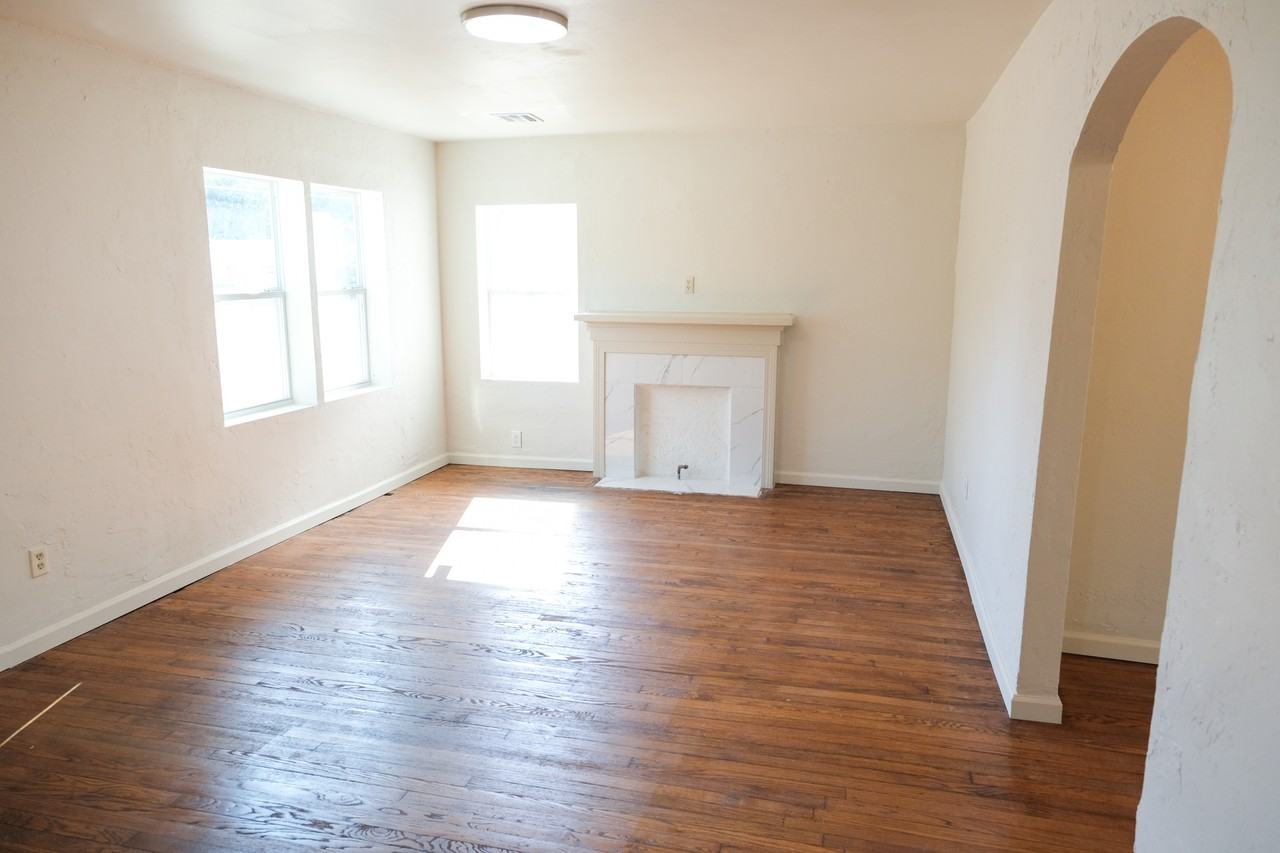 1537 Ne 20th St - Photo 7 of 14