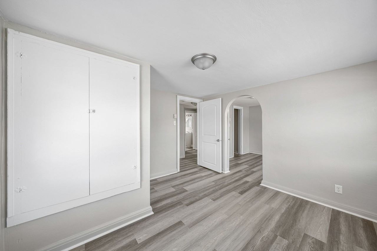 3306 Mishawaka Ave #3308-5 - Photo 5 of 20