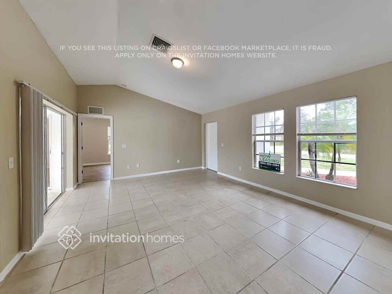 1524 Nicollett Ave - Photo 4 of 18