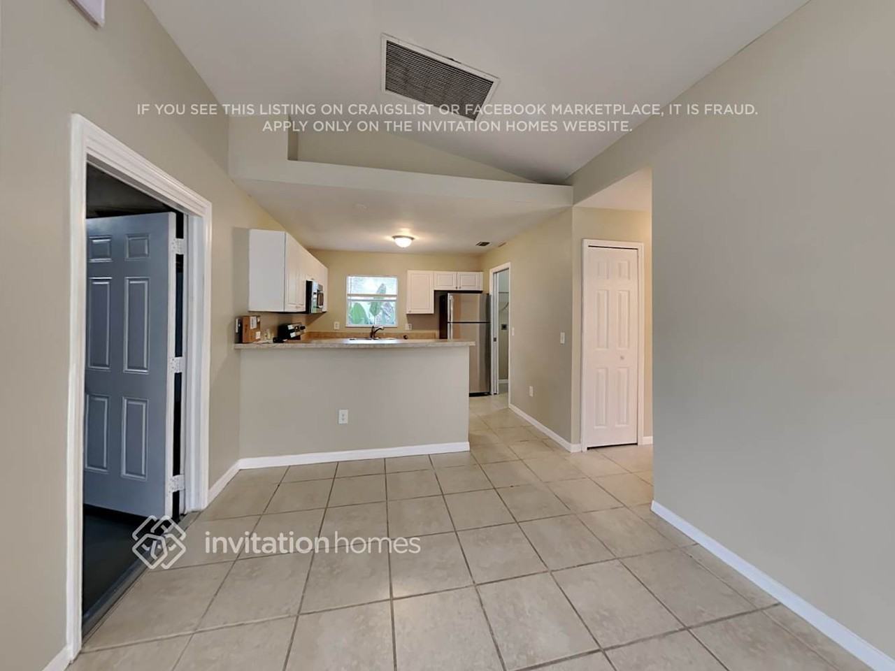 1524 Nicollett Ave - Photo 5 of 18