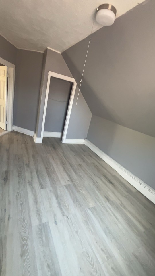 25 Maine Ave #3L - Photo 7 of 10
