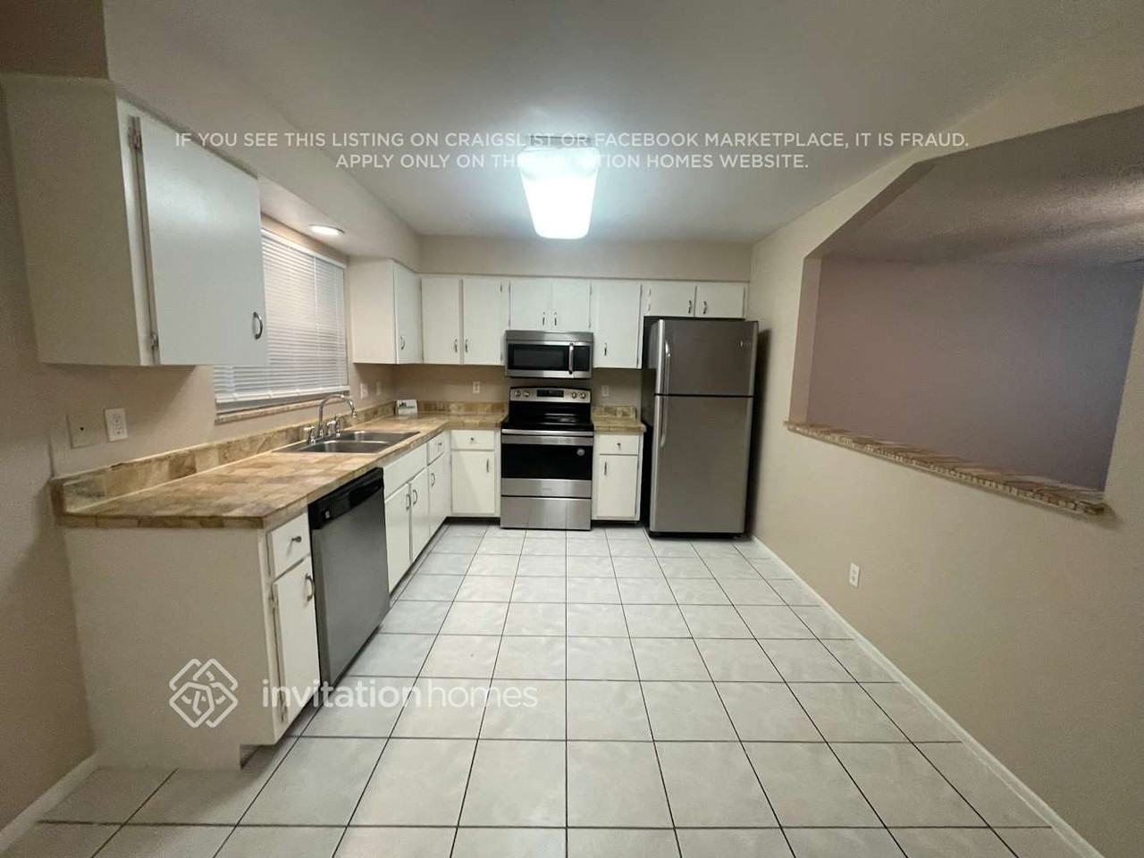 15732 Treasure Island Ln - Photo 3 of 15