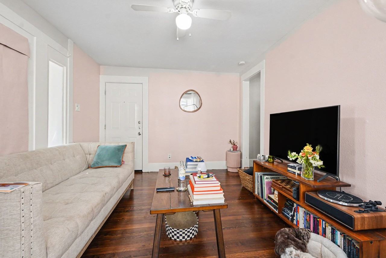 1230 Kings Hwy #2 - Photo 3 of 17