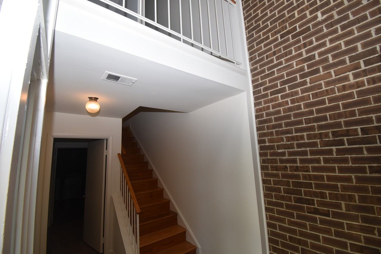 1436 Greenmont Ct - Photo 2 of 22