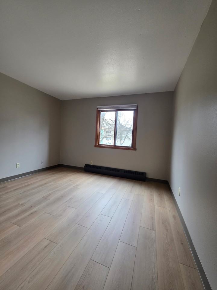 1605 7th St N #32 - Photo 3 of 17