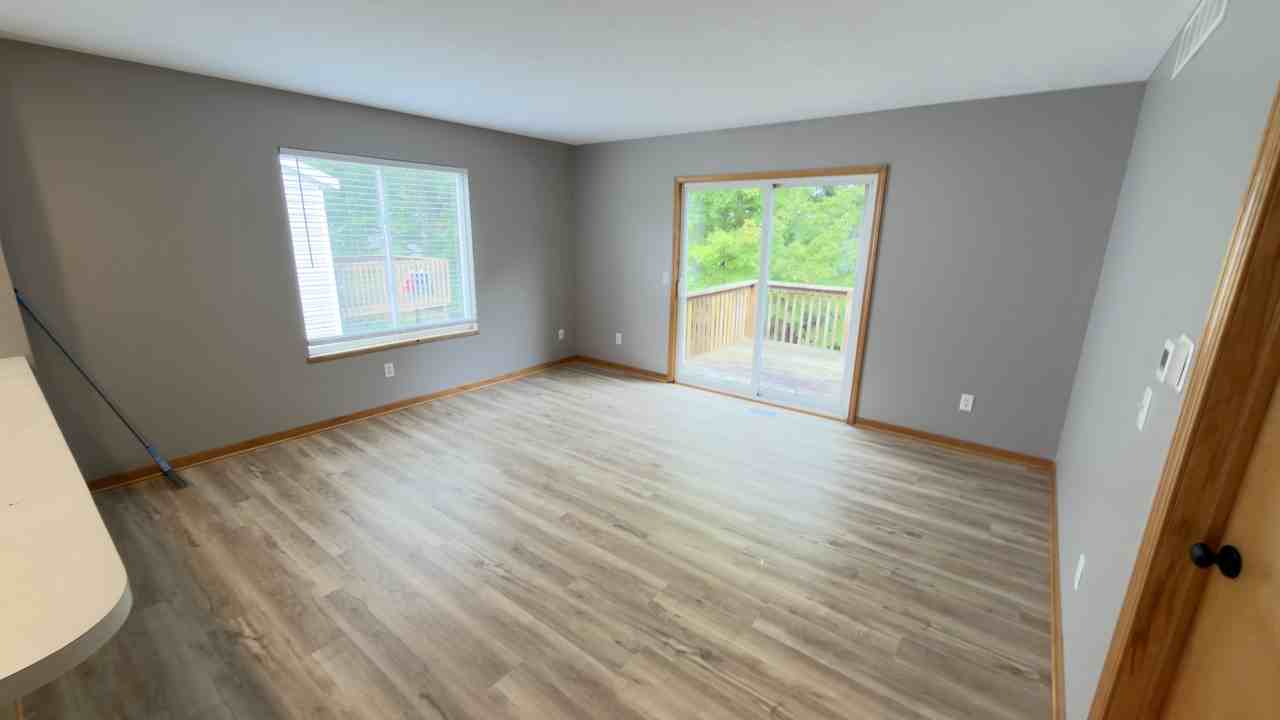 10759 Chicago Dr #10759 - Photo 4 of 16