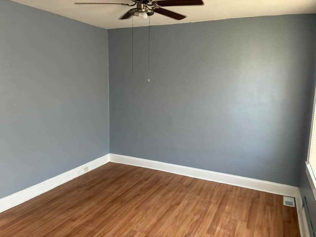503 S Longwood St - Photo 3 of 14