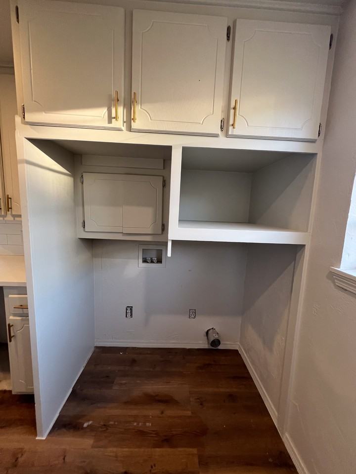 1808 Nw 40th St - Photo 6 of 16