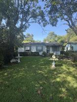 227 E Vandiver Blvd - Photo 1 of 1