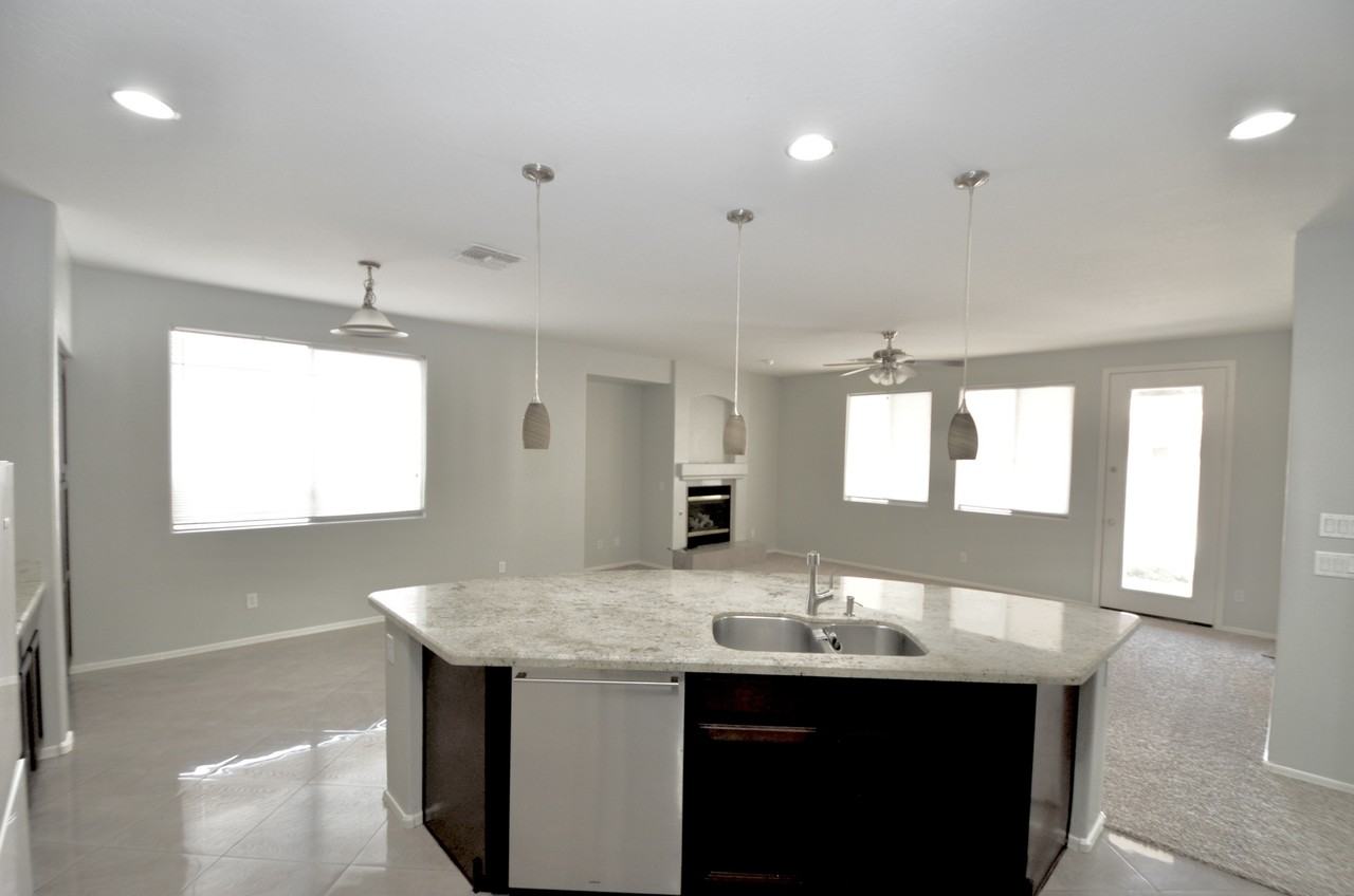 3106 E Andre Ave #1 - Photo 4 of 8