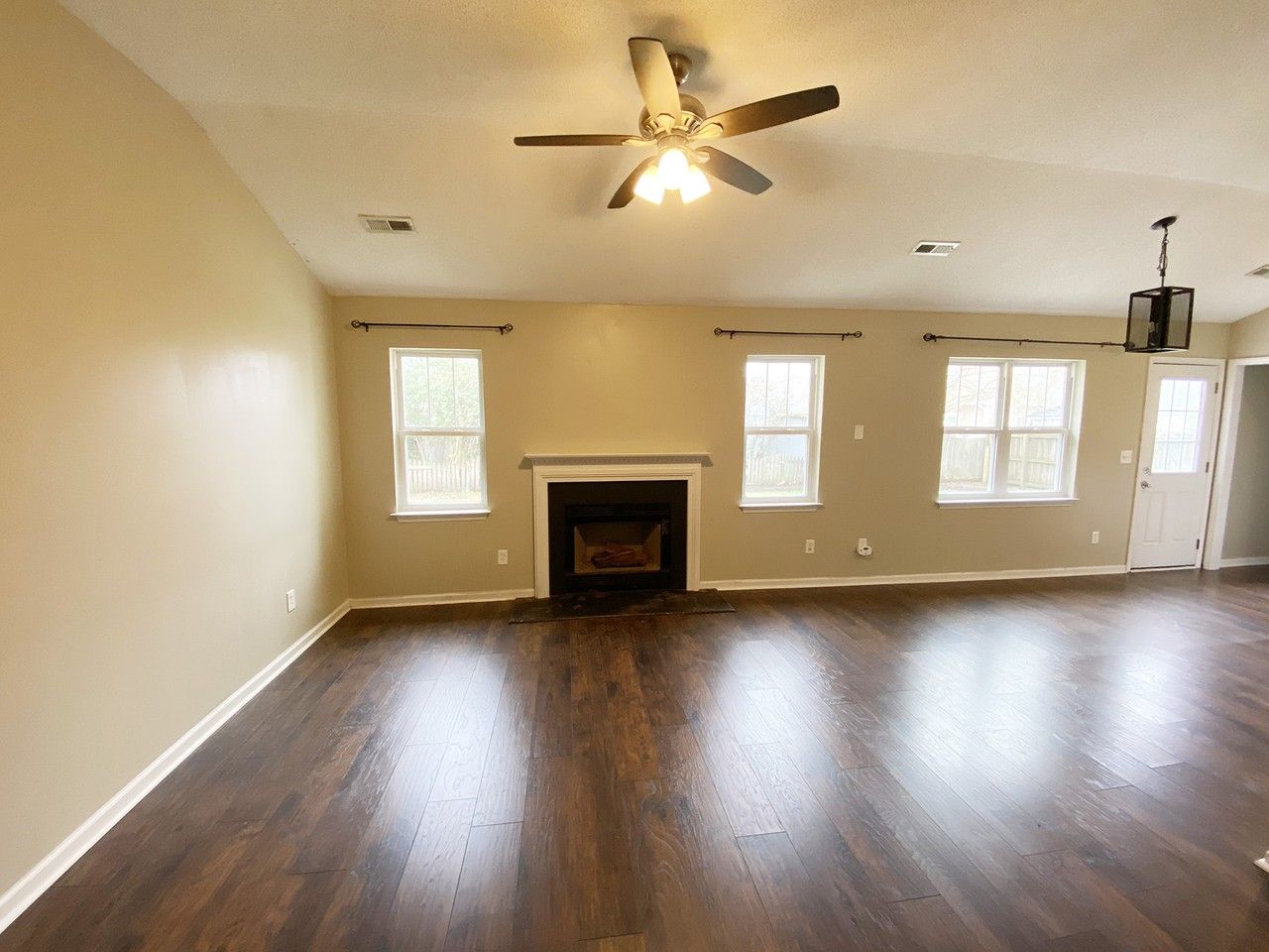 2526 Sapling Cir #1 - Photo 2 of 10