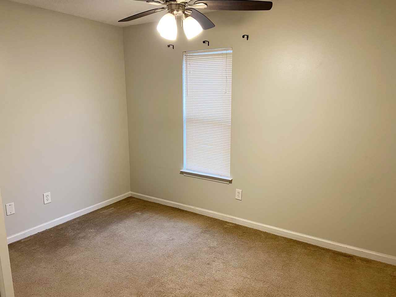 2526 Sapling Cir #1 - Photo 4 of 10