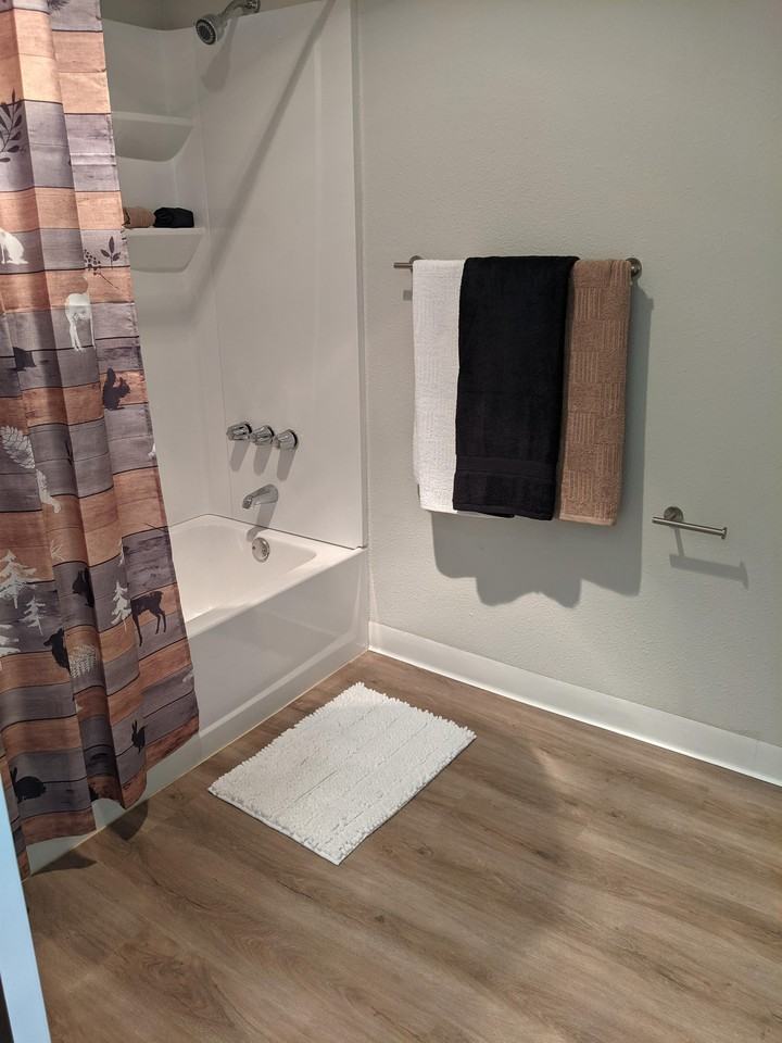 8285 Meadowbrook Way Se #2 - Photo 7 of 12