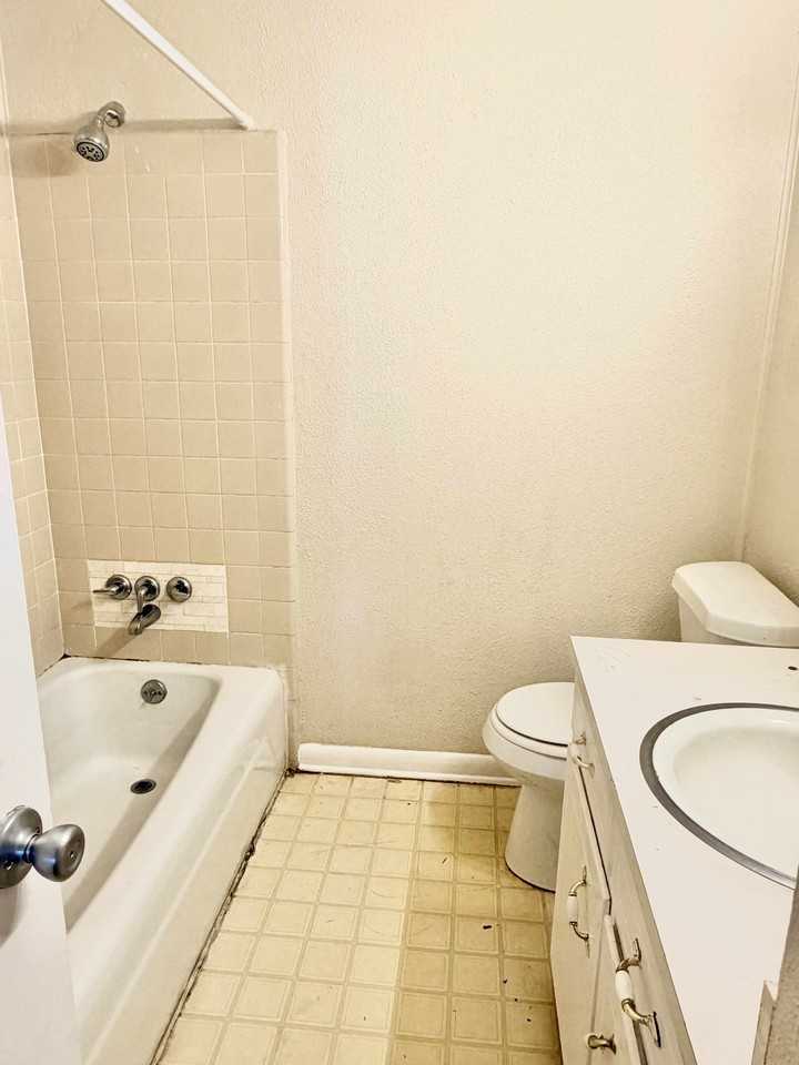 11766 Willow Oak Ave #1 - Photo 7 of 13