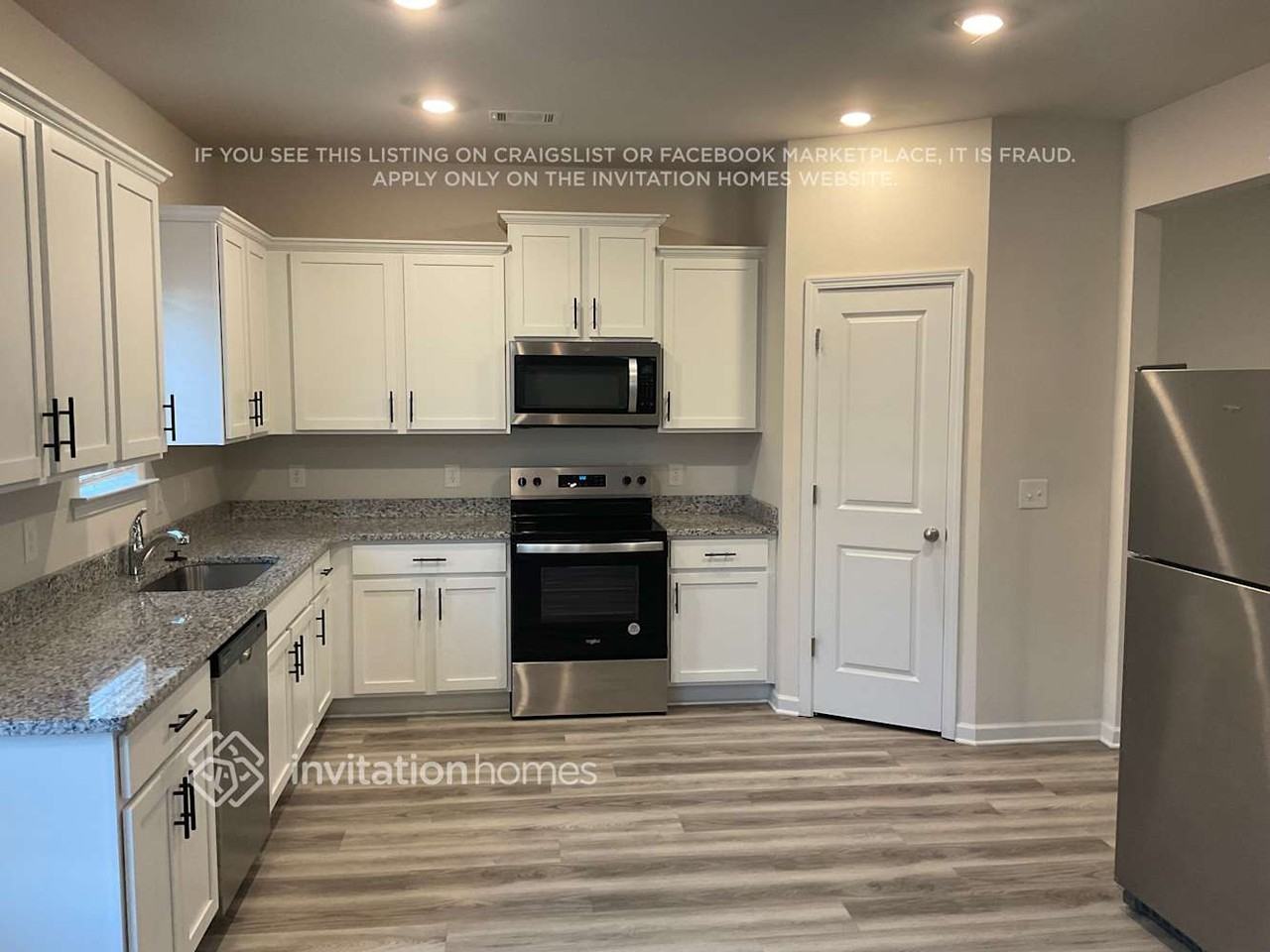 625 Mackenzie Cv - Photo 4 of 10