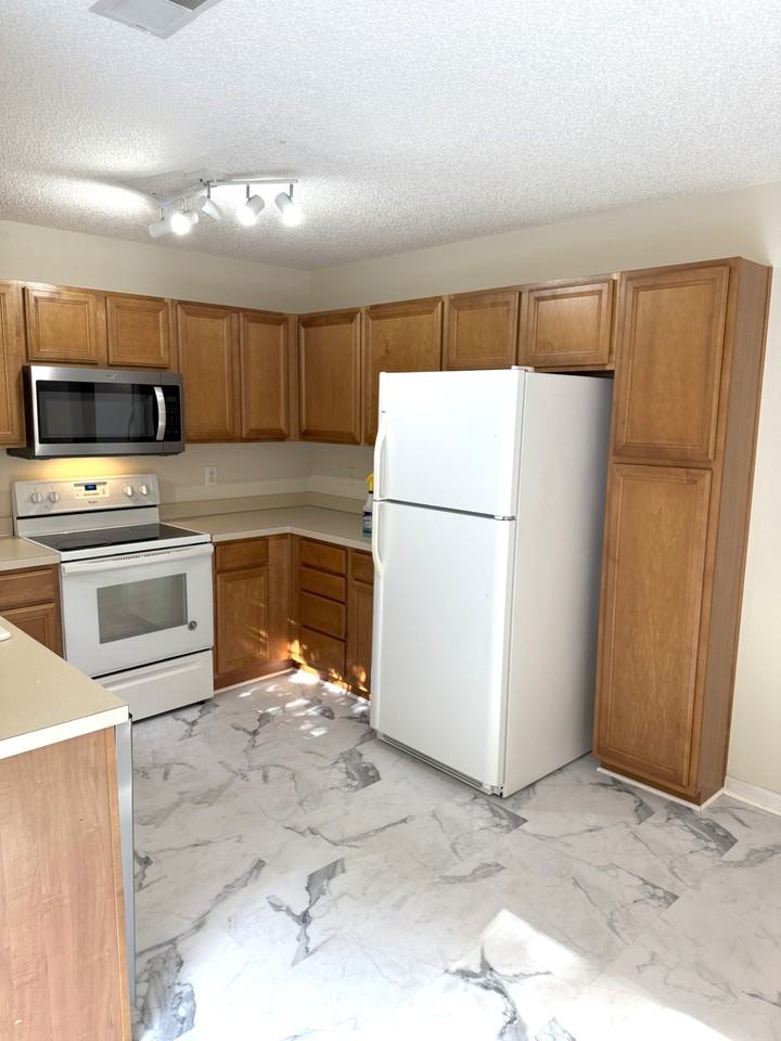 108 Arbor End Rd #1 - Photo 2 of 19