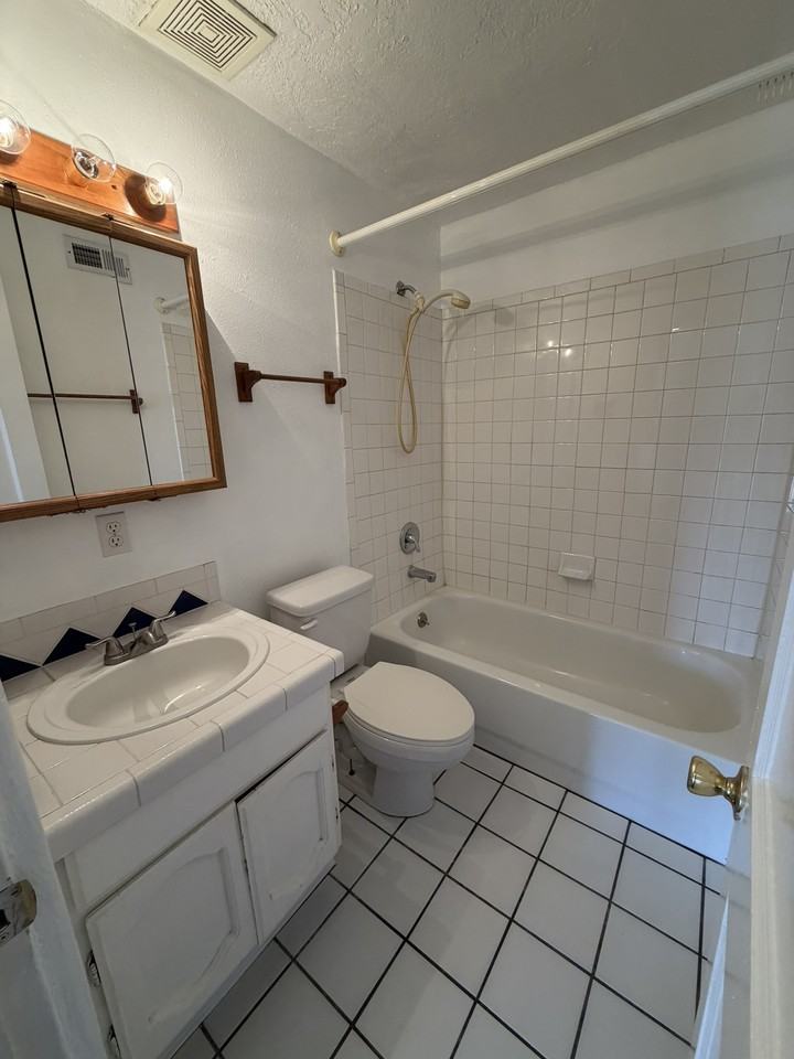 Solano_2842 #1 - Photo 7 of 20