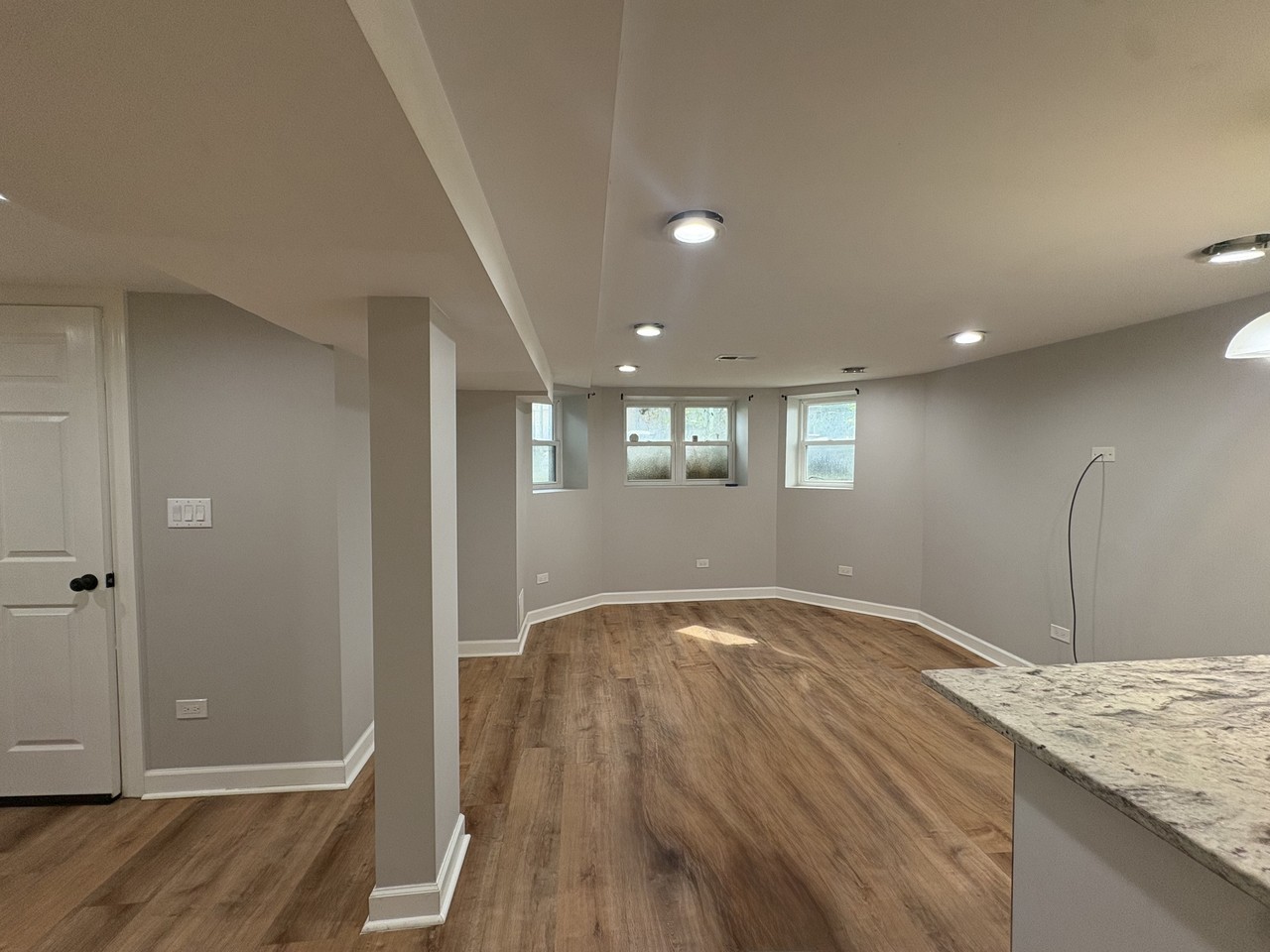 6510 S Saint Lawrence Ave #GA - Photo 2 of 11