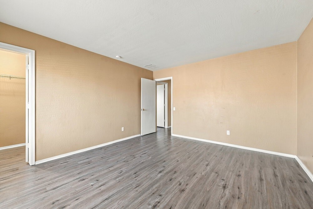 9427 W Monte Vista Rd - Photo 6 of 17