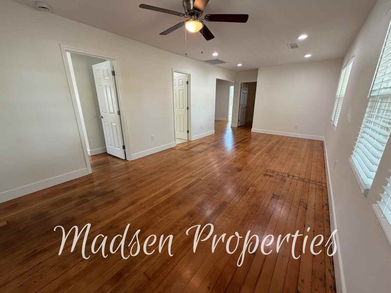 2718 Brown Ave #1 - Photo 4 of 23
