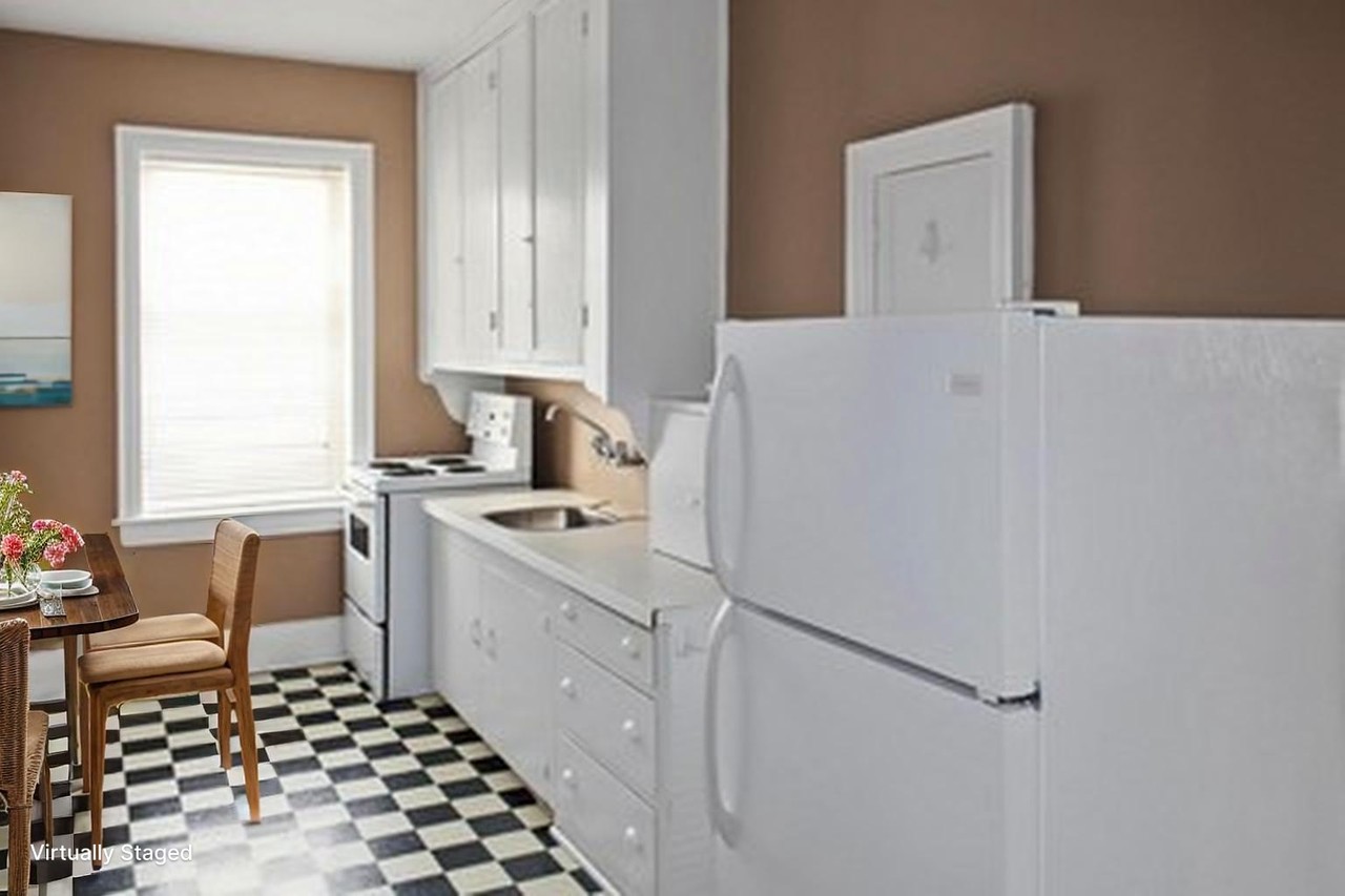 Kewanee Manor Apartments - Photo 3 of 19