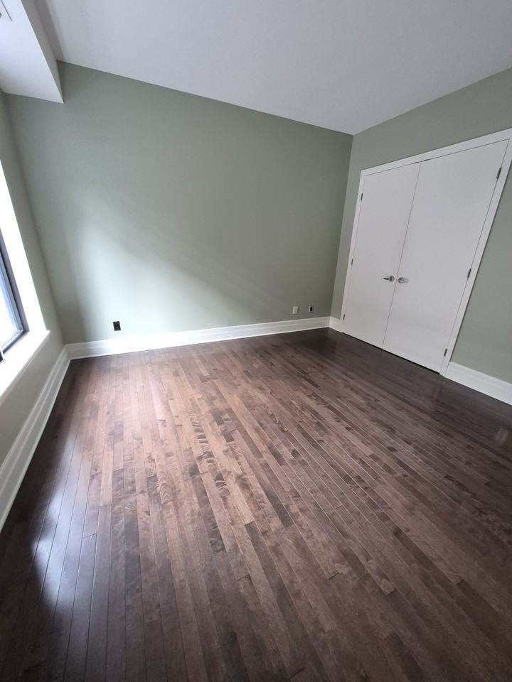 808 Bronson - Photo 4 of 9