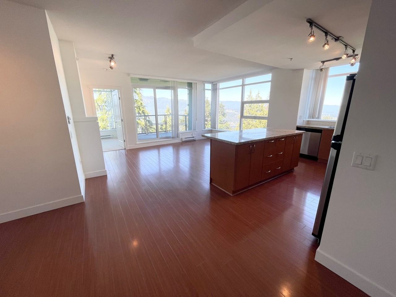 9188 University Cres - Photo 6 of 15