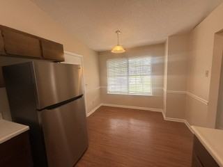 623 Oak St #623 - Photo 3 of 10