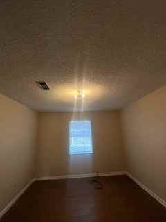 623 Oak St #623 - Photo 6 of 10