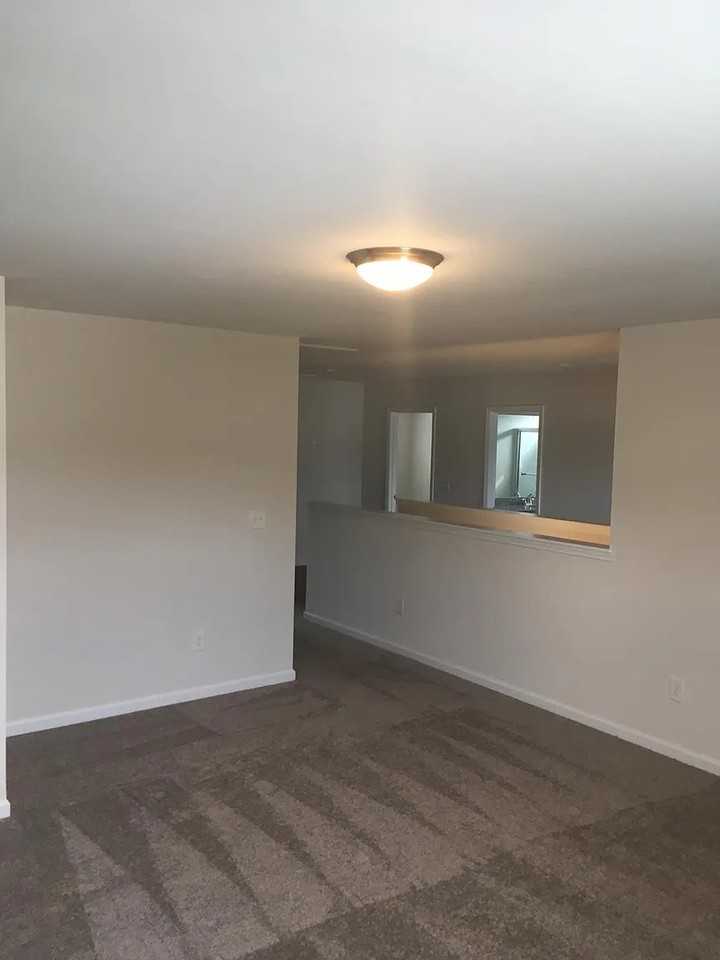 4518 Dover Ct - Photo 7 of 17