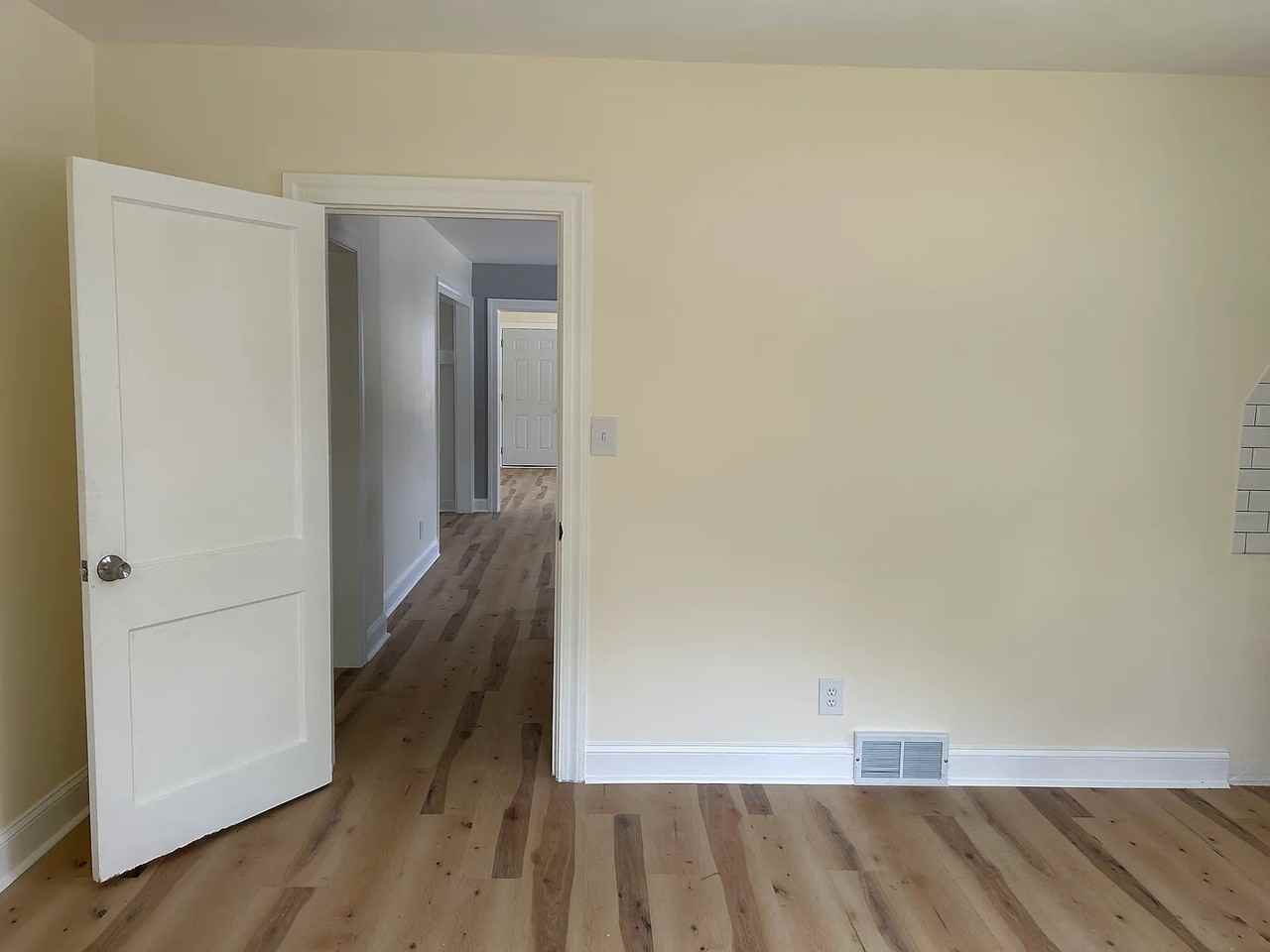 600 Richardson Ave - Photo 7 of 21