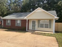 featured image of 438 Beauregard Cir #1