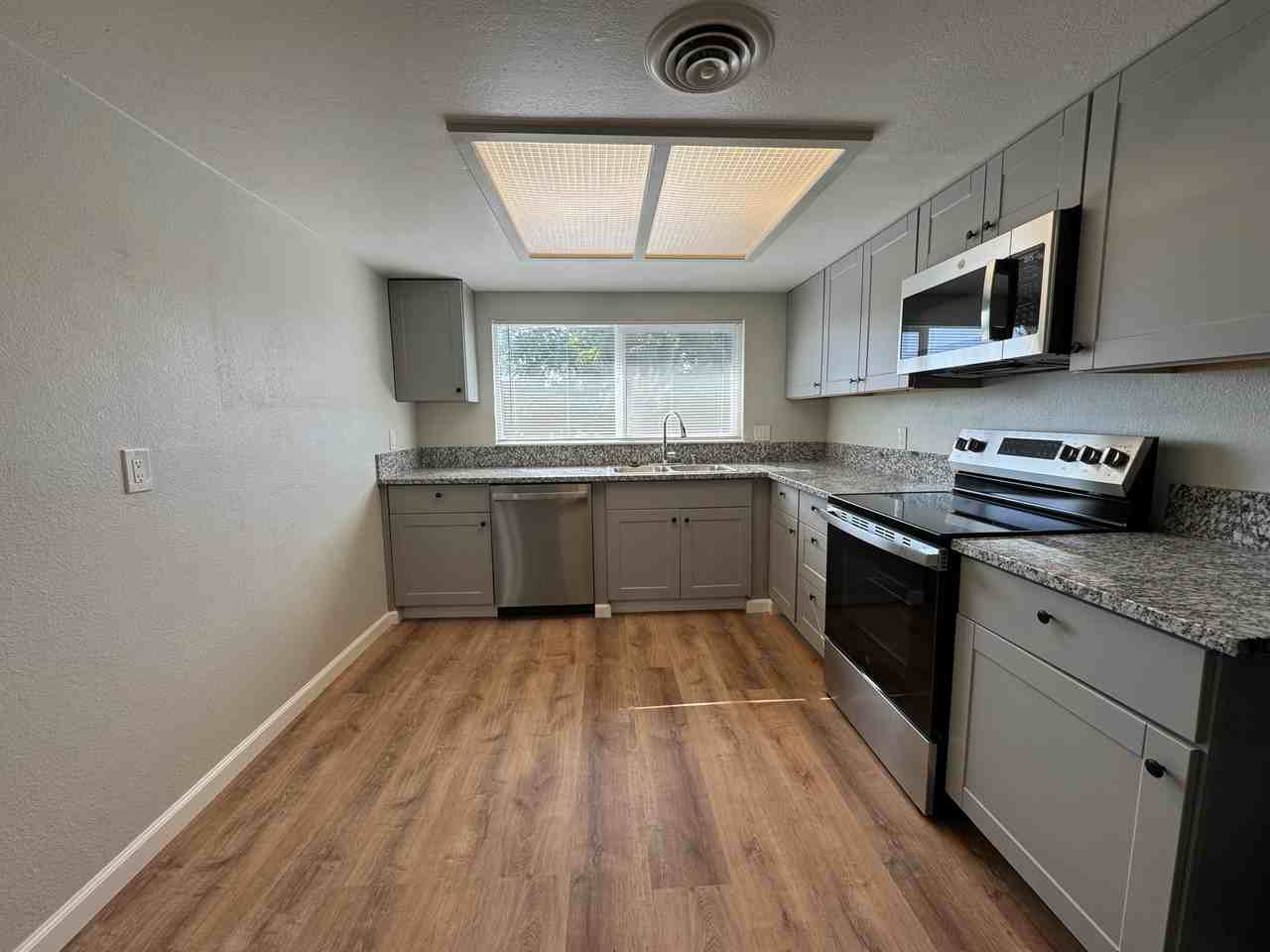 398 Grant Way #3 - Photo 2 of 6