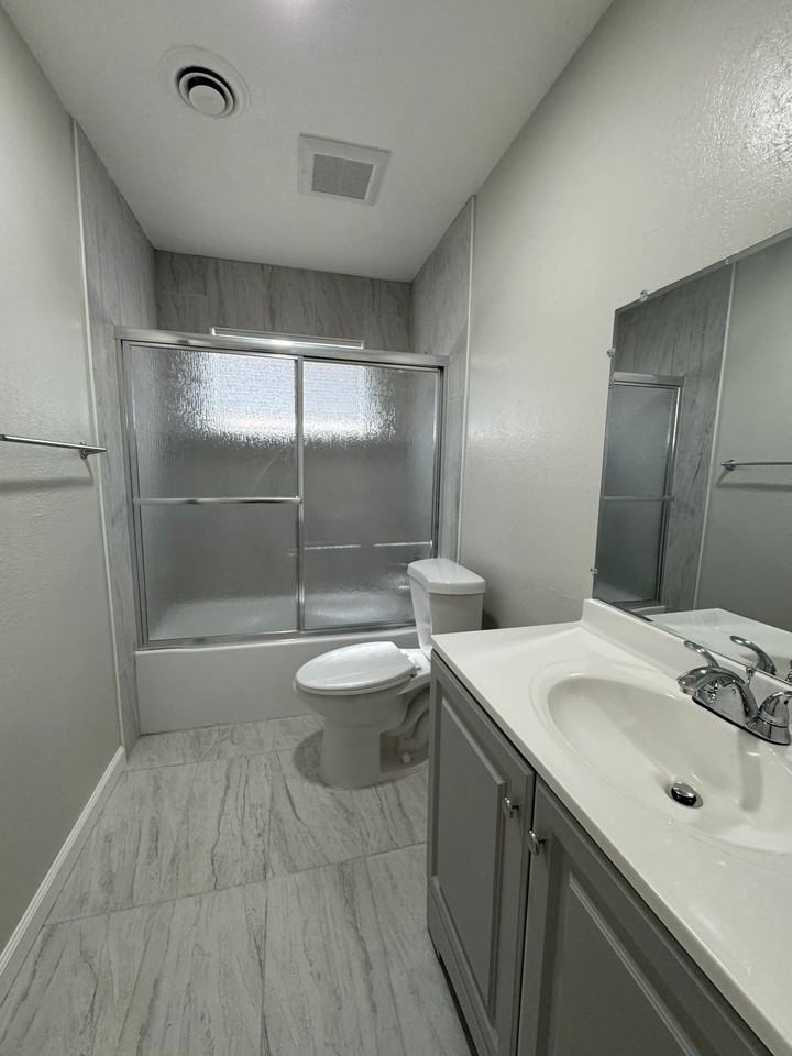 398 Grant Way #3 - Photo 4 of 6