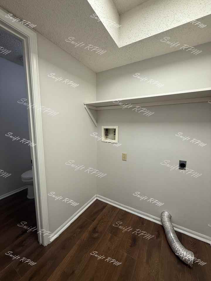 6704 West 150th Street-2 - 1 #1 - Photo 6 of 18