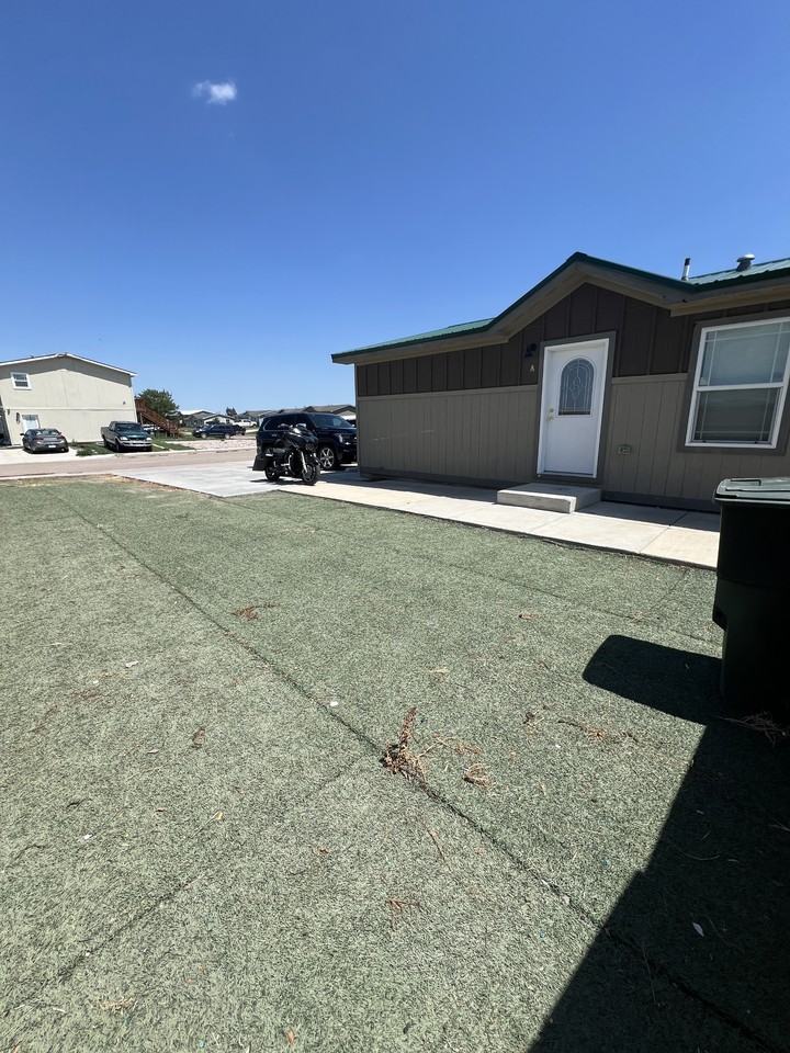 46 Jennifer Cir #1 - Photo 2 of 10
