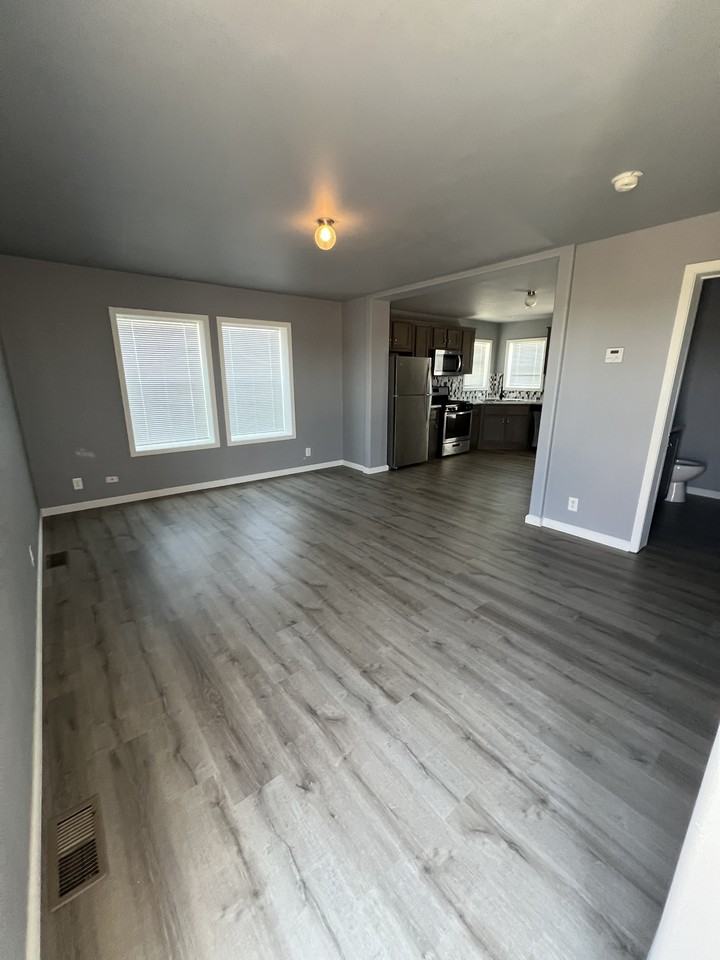 46 Jennifer Cir #1 - Photo 3 of 10
