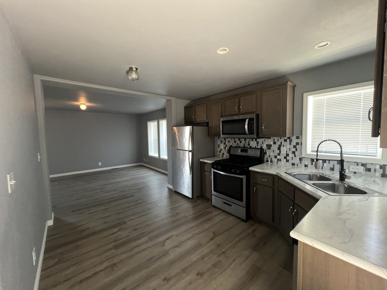 46 Jennifer Cir #1 - Photo 6 of 10