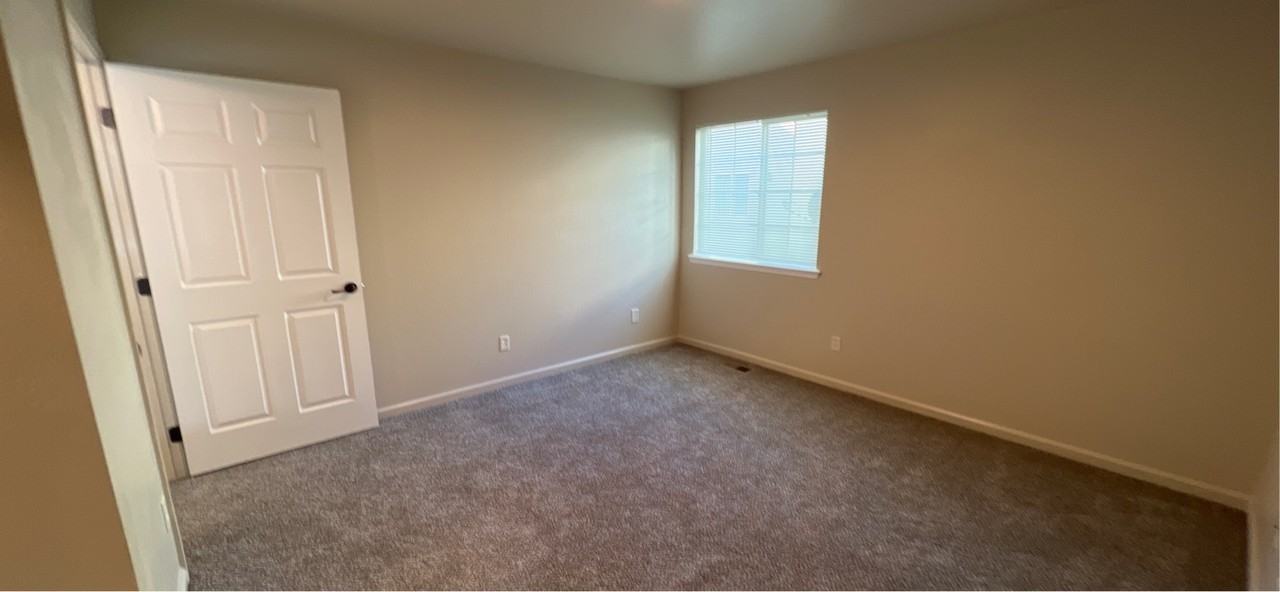 10066 W Garverdale Ln #102 - Photo 6 of 20