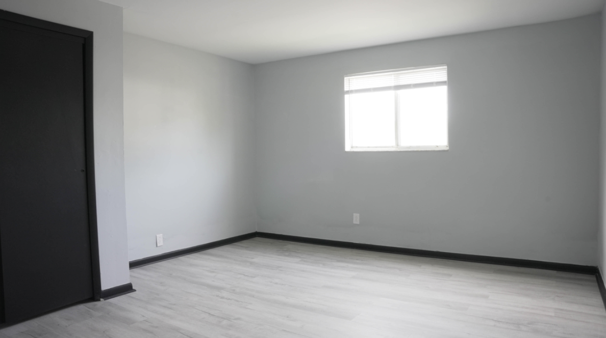 66 Notre Dame Ave #1 - Photo 5 of 15