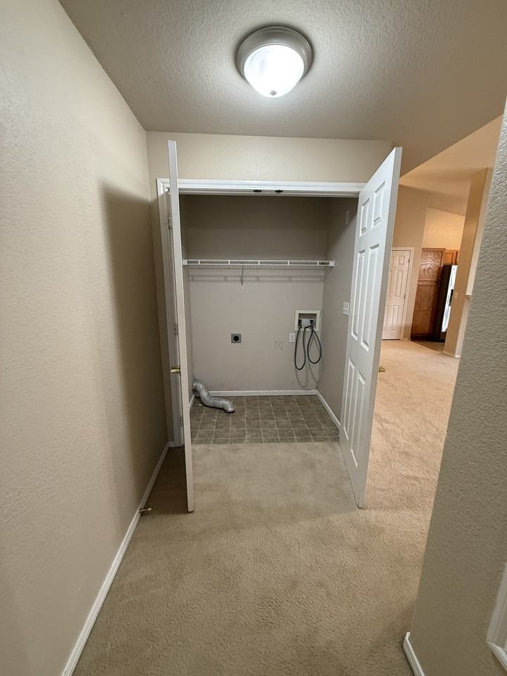 3732 Riviera Grv #1 - Photo 7 of 17