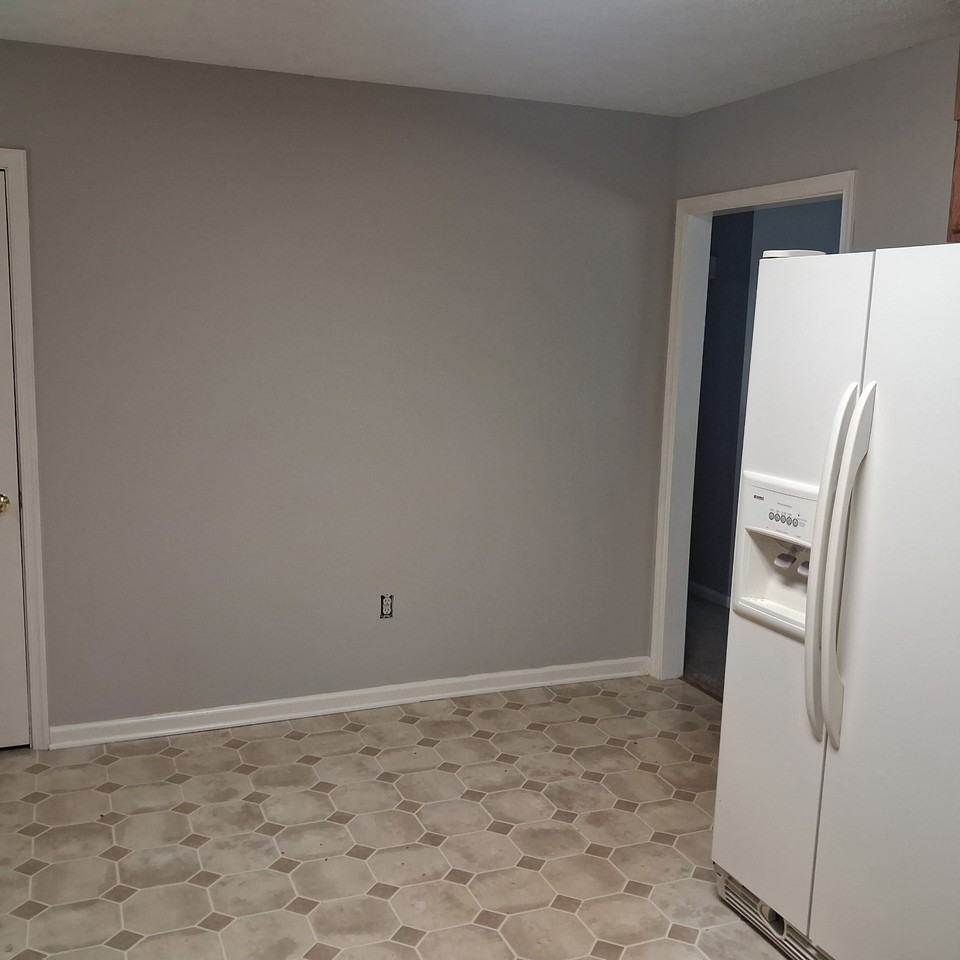327 Dixie Airport Rd #1 - Photo 2 of 25
