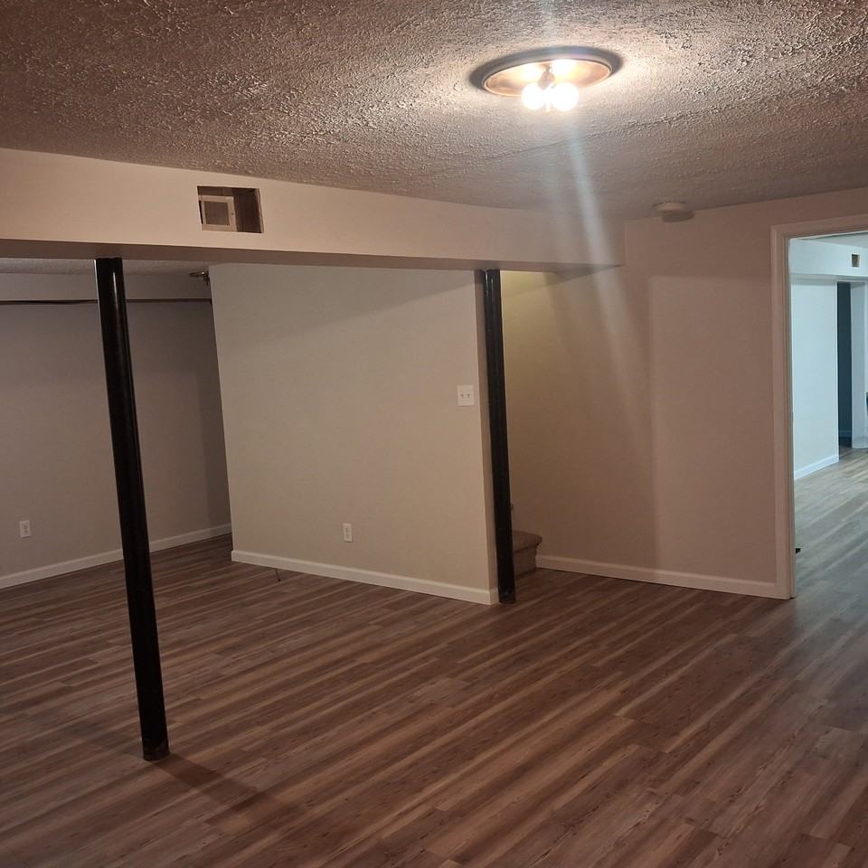 327 Dixie Airport Rd #1 - Photo 6 of 25