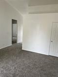 1196 Se Freedom Cir #1198 - Photo 3 of 10