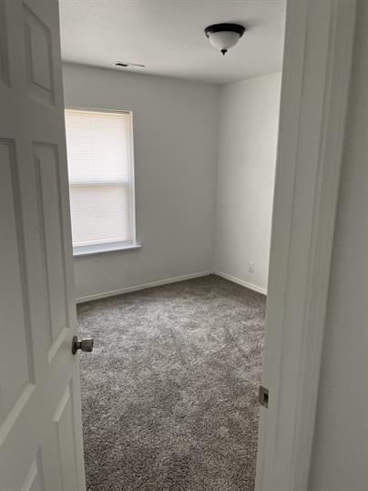 1196 Se Freedom Cir #1198 - Photo 5 of 10