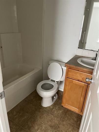 1196 Se Freedom Cir #1198 - Photo 7 of 10