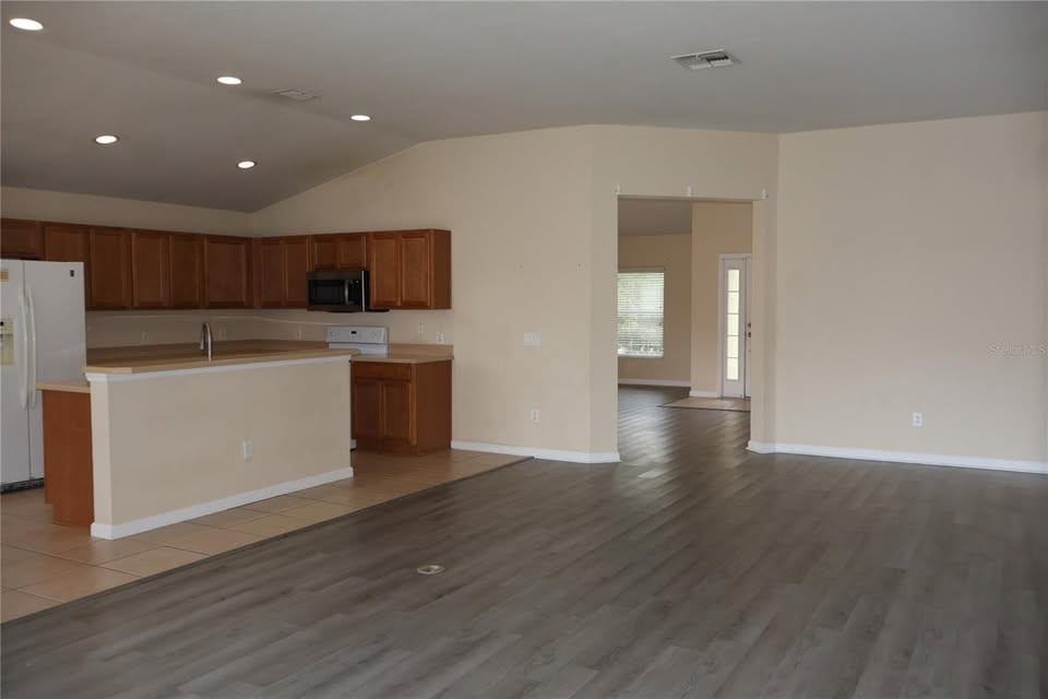 5544 Sw 40th St #1 - Photo 3 of 9