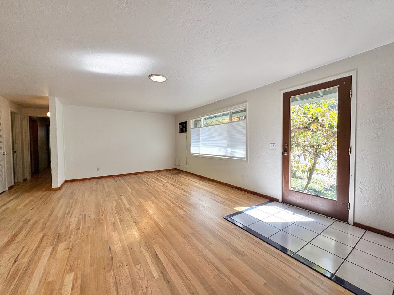 3060 Onyx St #1 - Photo 5 of 50