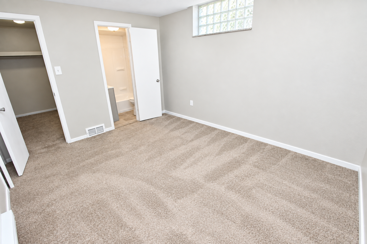 262 WEST STEUBEN STREET262-E #262E - Photo 5 of 10