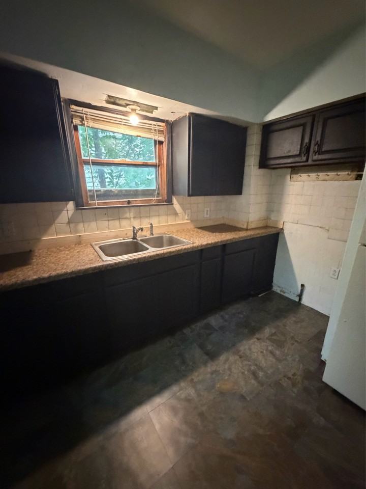 111 N Brockway Ave #HOME - Photo 2 of 10
